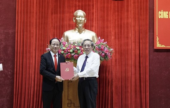 Công bố quyết định điều động ông Phạm Anh Tuấn làm Phó Bí thư Tỉnh ủy Bình Định