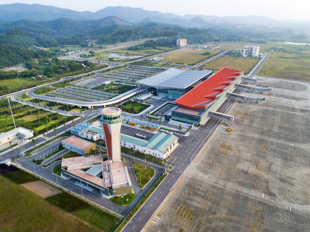 Sân bay Vân Đồn đóng vai trò là đòn bẩy cho chiến lược phát triển từ nâu sang xanh của Quảng Ninh