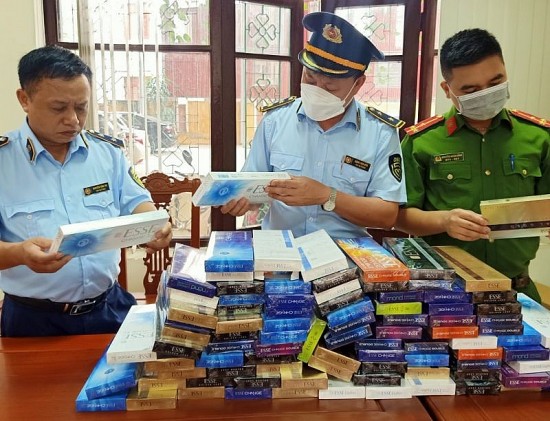 Phát hiện, xử lý 99.975 vụ buôn lậu, gian lận thương mại, hàng giả