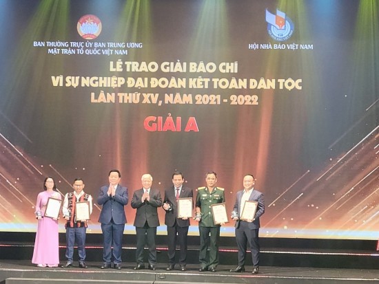 80 tác phẩm được trao giải “Vì sự nghiệp đại đoàn kết toàn dân tộc”