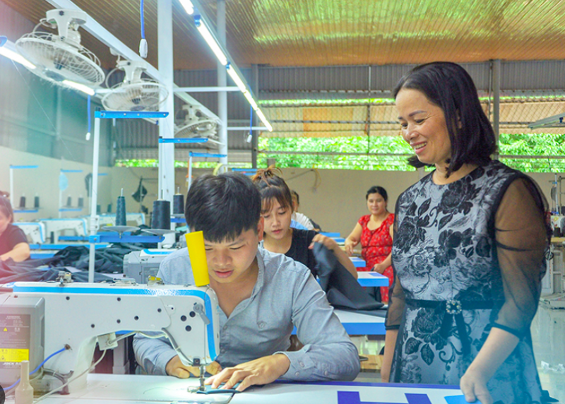 Hỗ trợ kết nối việc làm cho 100 nghìn lao động thuộc hộ nghèo, cận nghèo