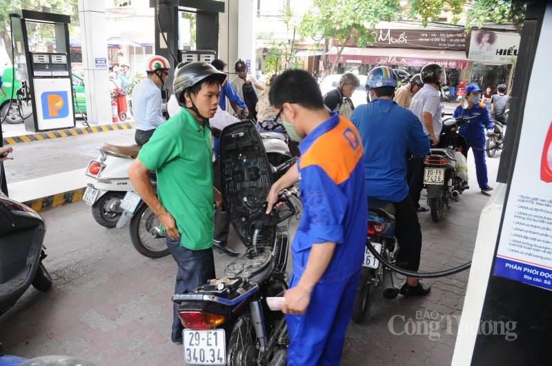 Phó Thủ tướng Chính phủ Lê Minh Khái: Đảm bảo nguồn cung các mặt hàng thiết yếu