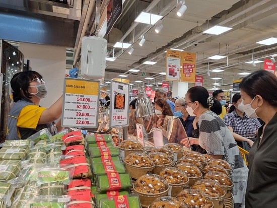 Người tiêu dùng có xu hướng mua sắm “3 trong 1”