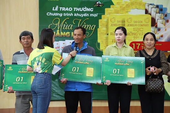 “May mắn ngập tràn cùng Mùa Vàng thắng lớn”