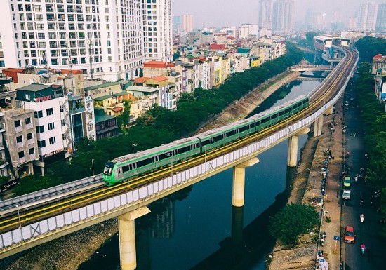 Hoàn thiện thủ tục kế hoạch đầu tư công và Chương trình phục hồi phát triển kinh tế