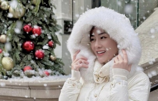 Hậu ồn ào chuyện tình cảm, diễn viên Phương Oanh nói lời xin lỗi