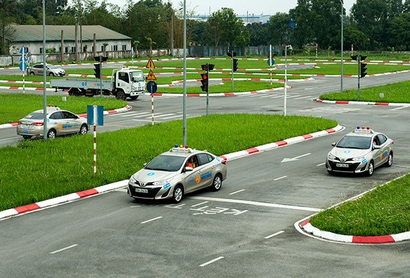 Bộ Tài chính đề xuất tăng phí sát hạch cấp giấy phép lái xe