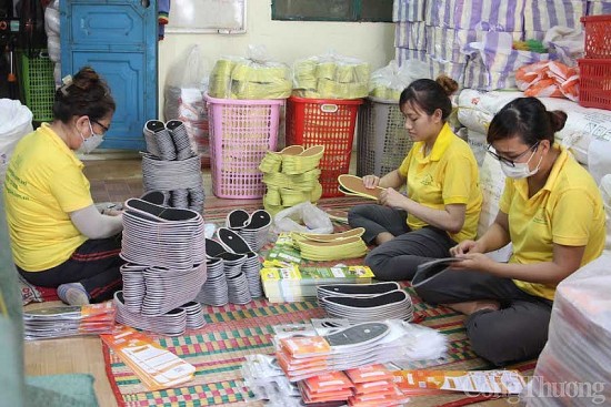 Doanh nghiệp Đà Nẵng những ngày sát Tết: Nơi tăng ca, nơi nghỉ sớm
