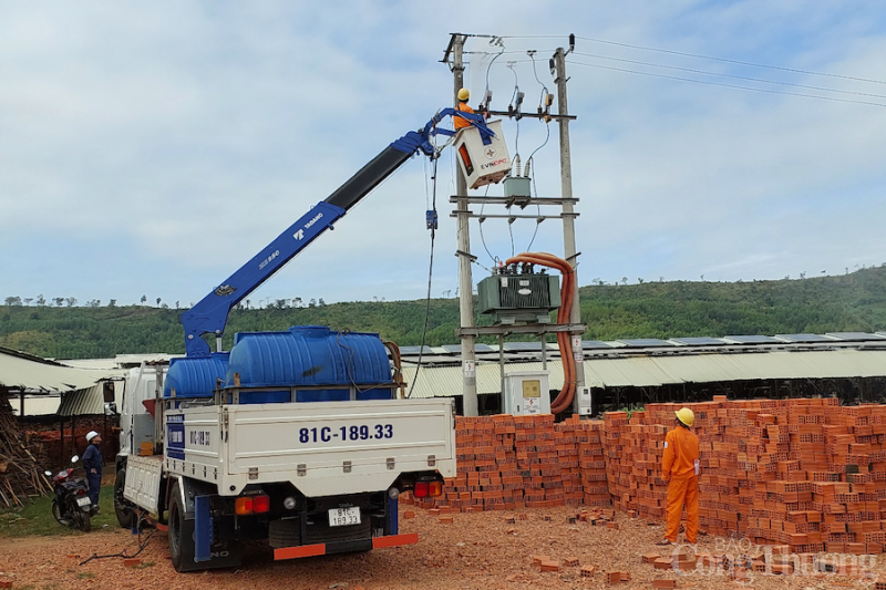 Ký thuê bao quản lý vận hành đường dây và trạm biến áp   lợi ích kép cho khách hàng