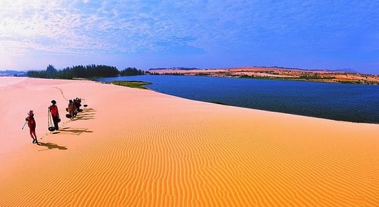 Quản trị điểm đến bền vững thông qua phát triển du lịch