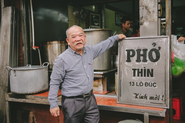 Ông Nguyễn Trọng Thìn - "Cha đẻ" Phở Thìn 13 Lò Đúc nói gì về lùm xùm thương hiệu?