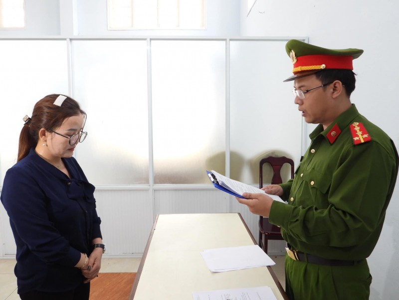 Đà Nẵng: Bắt “nữ quái” chiếm đoạt của người tình hơn nửa tỷ đồng