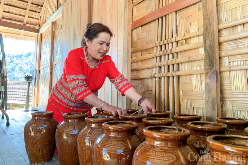 Kon Tum: Người dân có cuộc sống khấm khá hơn nhờ phát triển du lịch cộng đồng