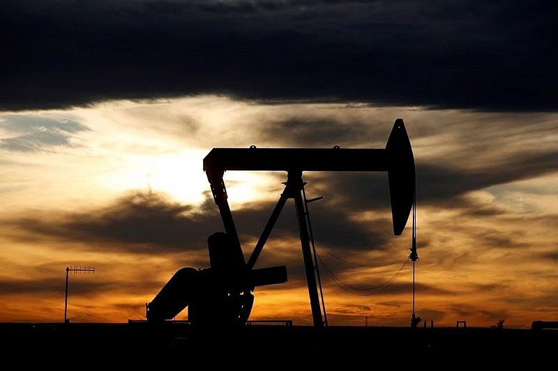 Giá xăng dầu hôm nay 6/3: Tồn kho dầu tăng, giá sẽ giảm?