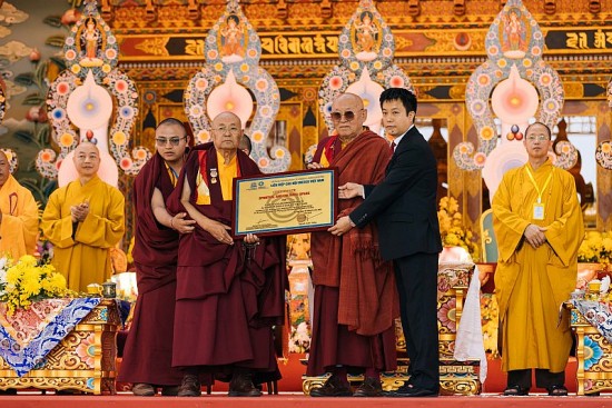 Chính thức đón nhận Không gian văn hóa Tâm Linh Phật giáo Kim Cương thừa tại Việt Nam