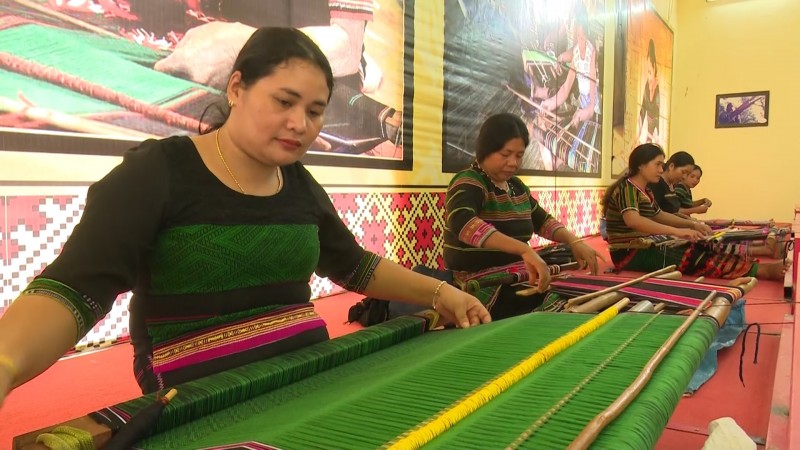 Đắk Nông quyết tâm giữ gìn nghề dệt của người M'nông