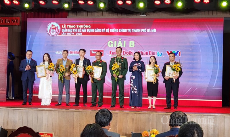 Báo Công Thương đạt giải Chuyên đề - Giải báo chí về xây dựng Đảng lần thứ V của TP Hà Nội