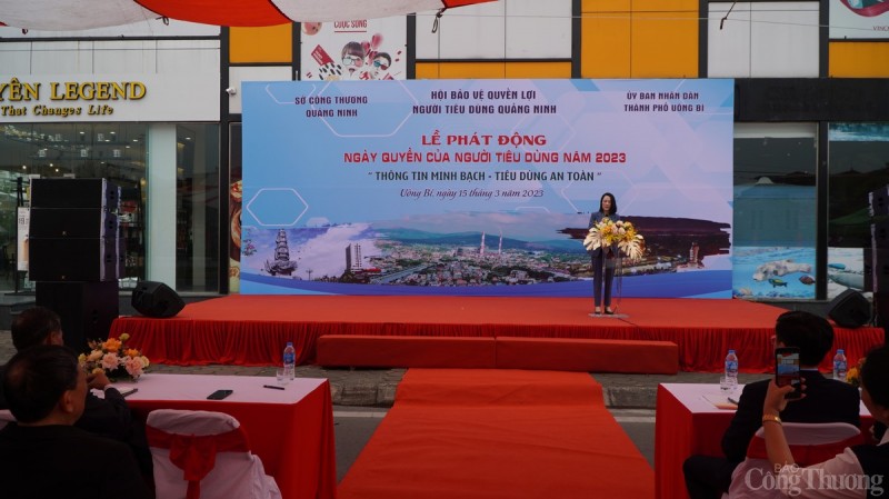 Quang cảnh buổi Lễ phát động hưởng ứng Ngày Quyền của người tiêu dùng Việt Nam năm 2023