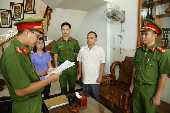 Ninh Thuận: Khởi tố, bắt tạm giam Giám đốc Trung tâm đăng kiểm xe cơ giới