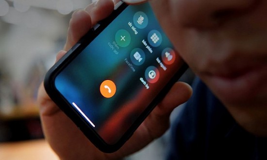 Hàng loạt người dùng nhận cuộc gọi đe dọa "khóa thuê bao sau 2 giờ"