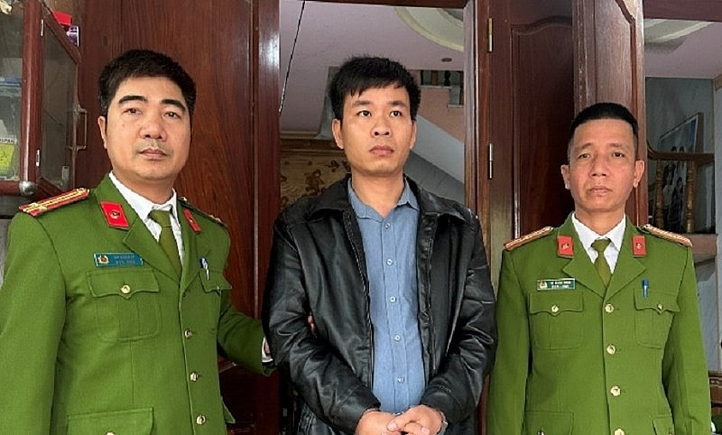 Thanh Hóa: Khởi tố bị can, bắt tạm giam cán bộ địa chính thị trấn Quý Lộc