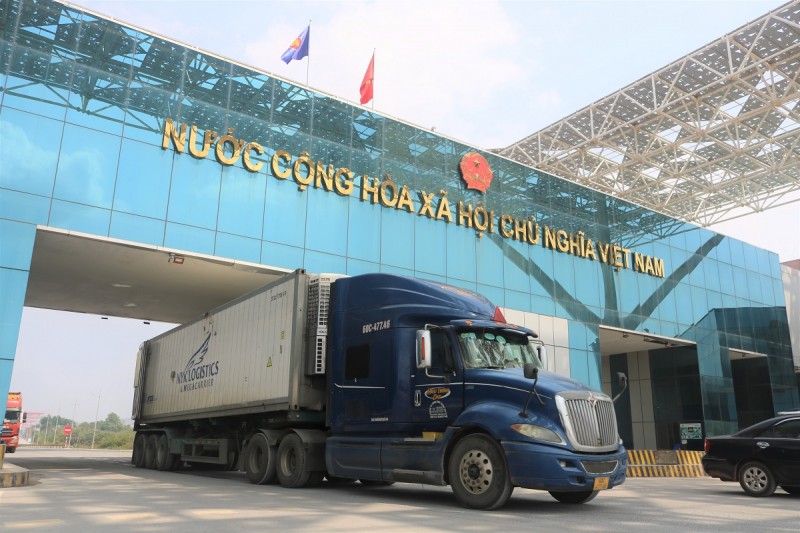 Hạ tầng giao thông thuận lợi là ưu thế của Móng Cái trong xuất nhập khẩu