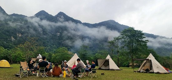 quang binh tong doanh thu tu du lich dat gan 734 ty dong trong quy i