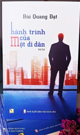 Tâm tư ở xứ người trong cuốn sách “Hành trình của một di dân”