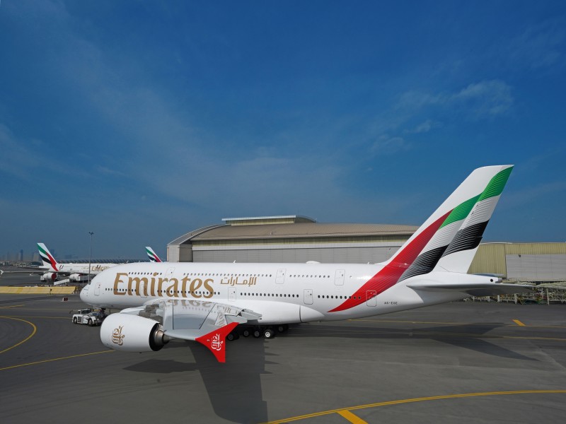 Hãng hàng không Emirates thay đổi nhận diện mới cho máy bay