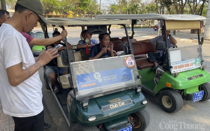 Thông tin mới về học sinh phải nghỉ học để phản đối phương án “siết” xe điện ở Cửa Lò