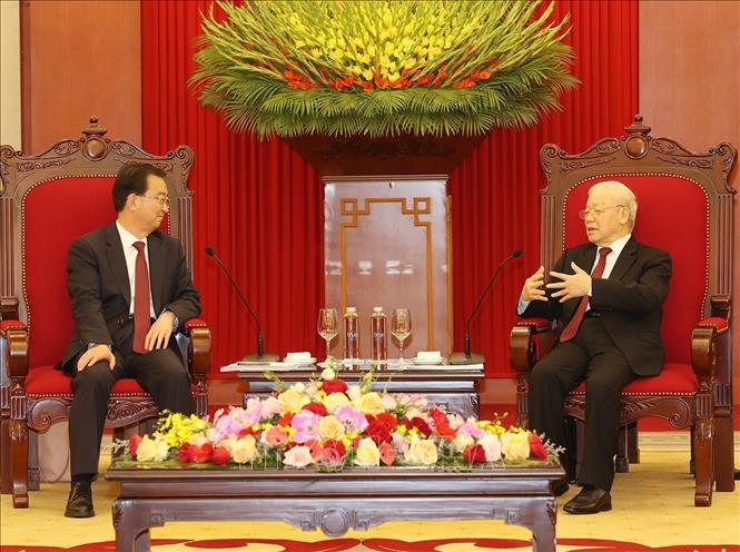 Tổng Bí thư Nguyễn Phú Trọng tiếp Bí thư Tỉnh ủy Vân Nam, Trung Quốc