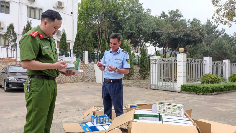 Lào Cai: Phát hiện 3 cơ sở kinh doanh hàng giả mạo nhãn hiệu