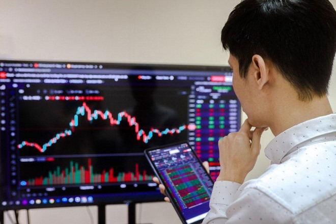 Chứng khoán: Giữ nhịp phục hồi trong giai đoạn trung hạn