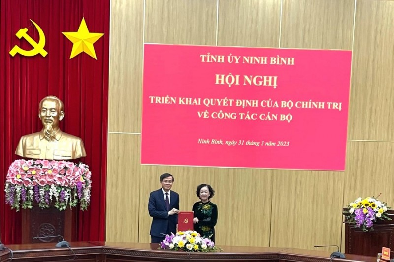 Bộ Chính trị điều động ông Đoàn Minh Huấn làm Bí thư Tỉnh ủy Ninh Bình