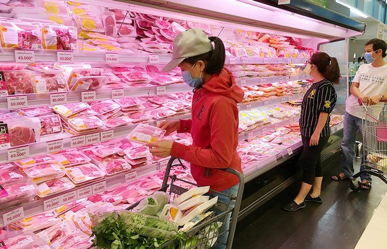 Giá thịt heo, sức mua và giải pháp thị trường
