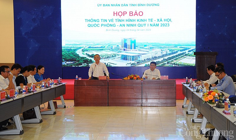 Bình Dương: Di dời doanh nghiệp ngoài các khu, cụm công nghiệp bắt đầu từ năm 2024 Bình Dương: Di dời doanh nghiệp ngoài các khu, cụm công nghiệp bắt đầu từ năm 2024