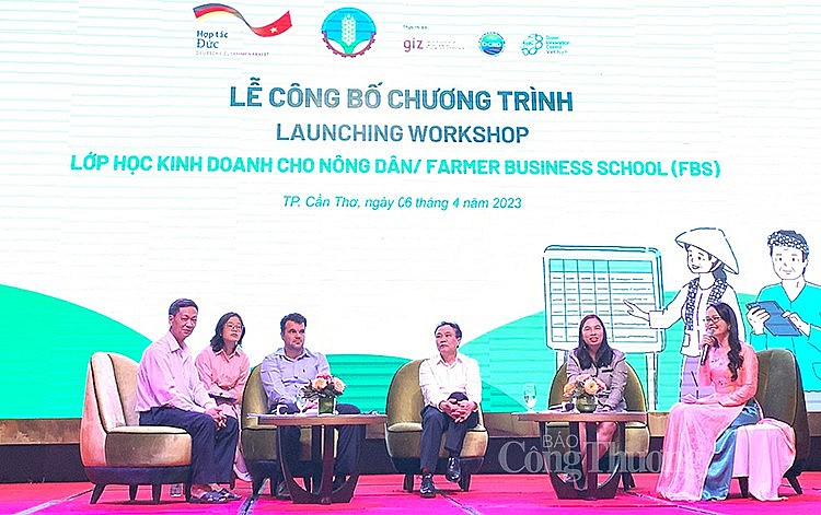 Diễn đàn Hợp tác xã nông nghiệp thích ứng với biến đổi khí hậu vùng đồng bằng sông Cửu Long