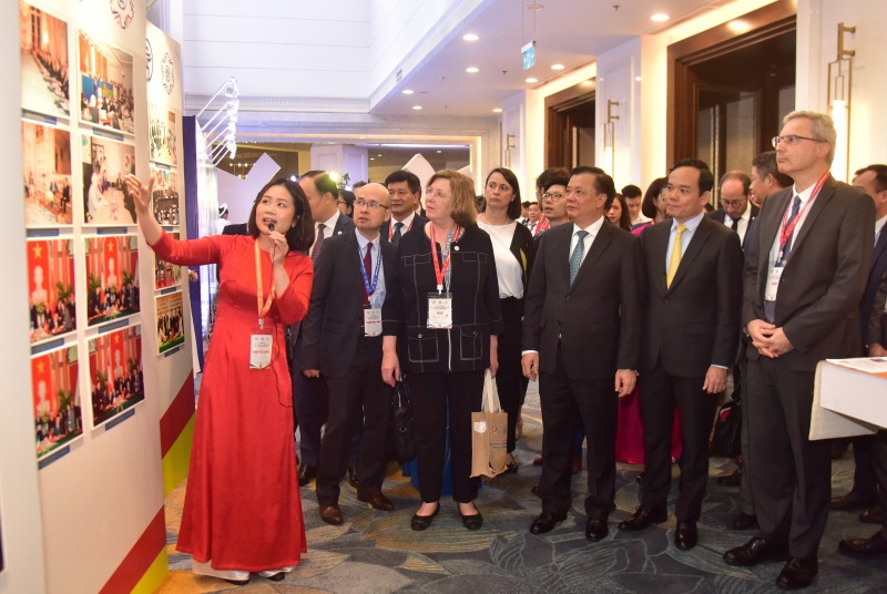 Khai mạc Hội nghị hợp tác giữa các địa phương Việt Nam – Pháp