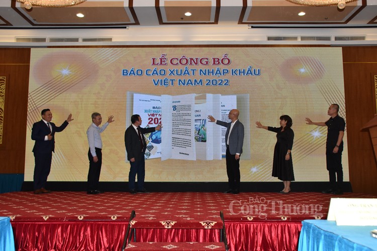 Công bố Báo cáo Xuất nhập khẩu 2022: TP Hồ Chí Minh về nhất, Bắc Ninh về nhì