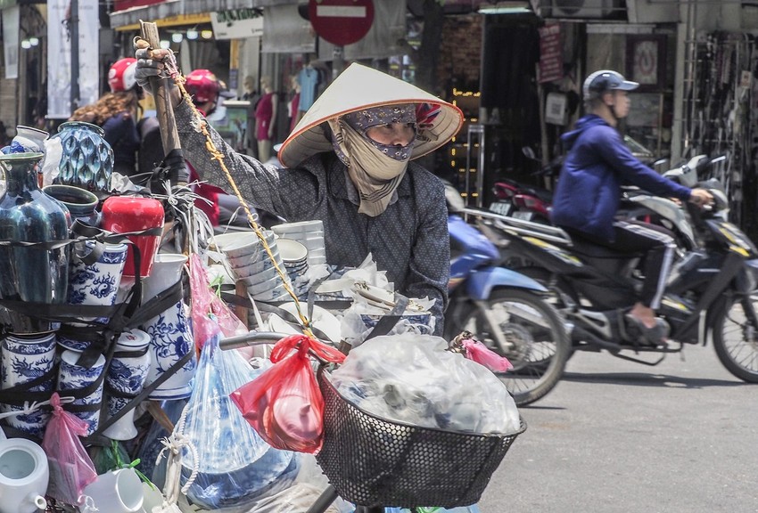 Nắng nóng ở Việt Nam lập kỷ lục mới, có nơi 44,1 độ C