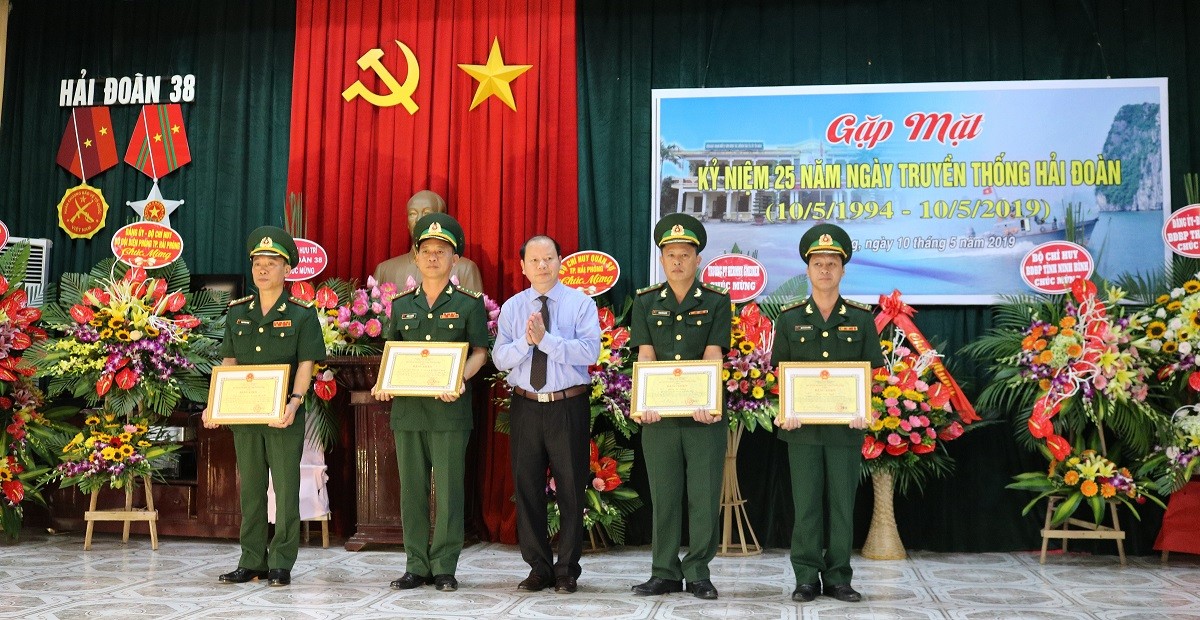 Ngày này năm xưa 10/5: Bộ Công Thương quy định về kinh doanh khí; ngày truyền thống Hải đoàn 38