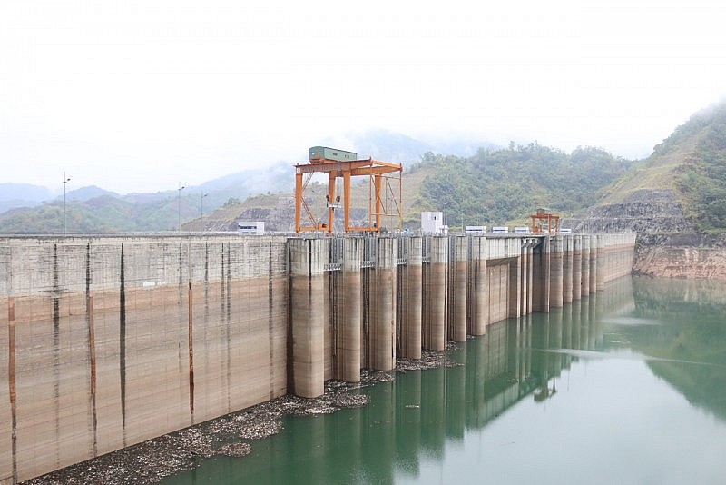 Thuỷ điện gặp khó, miền Bắc gặp khó khăn về điện mùa nắng nóng 2023 Thuỷ điện gặp khó, miền Bắc gặp khó khăn về điện mùa nắng nóng 2023