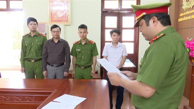 Khởi tố, bắt tạm giam Chánh Thanh tra tỉnh Lai Châu