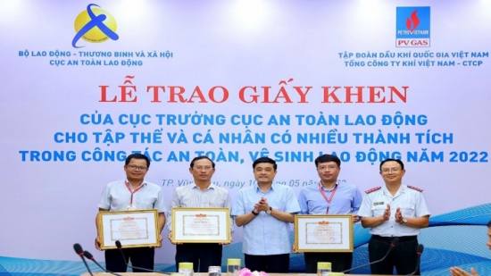 3 doan vien tong cong ty khi viet nam dat danh hieu nguoi tho tre gioi toan quoc nam 2023