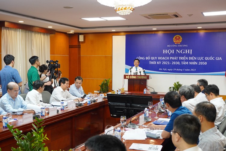 Bộ Công Thương công bố Quy hoạch Điện VIII