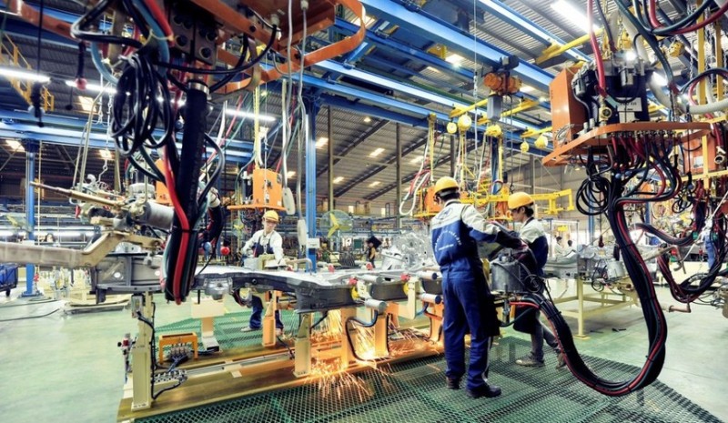 Doanh nghiệp ô tô nội khó khăn, Bộ Tài chính đề xuất hỗ trợ