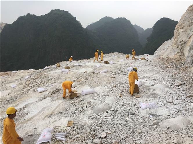 Ngày này năm xưa 23/5: Quy hoạch phát triển ngành vật liệu nổ công nghiệp Việt Nam đến năm 2010