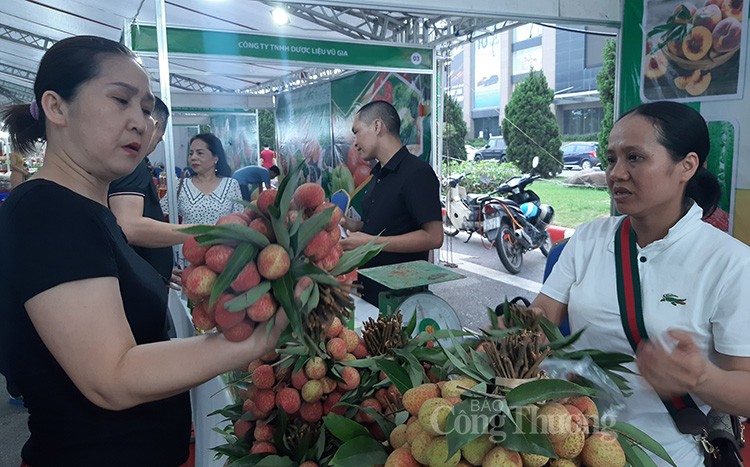 Đưa trái cây, nông sản an toàn đến với người tiêu dùng Thủ đô