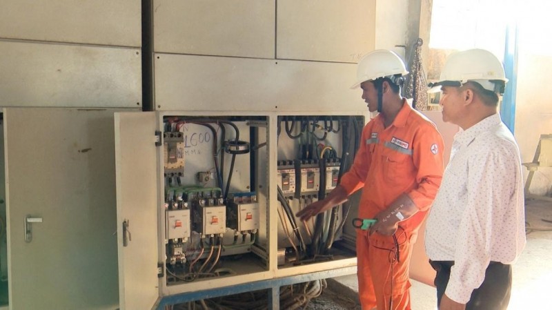 PC Đắk Lắk: Tăng cường tuyên truyền sử dụng điện tiết kiệm, hiệu quả trong cao điểm nắng nóng