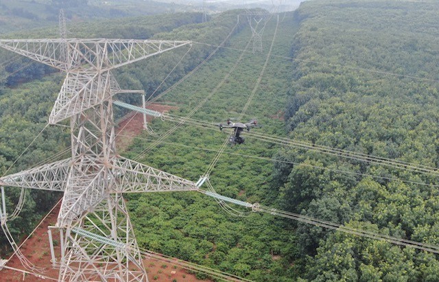 Đường dây 500kV Bắc - Nam mở đầu cho hiện đại hóa hệ thống truyền tải quốc gia